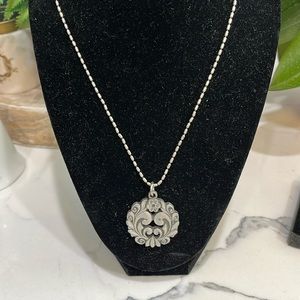 🎉Host Pick🎉 Pewter necklace from Sweden 🇸🇪